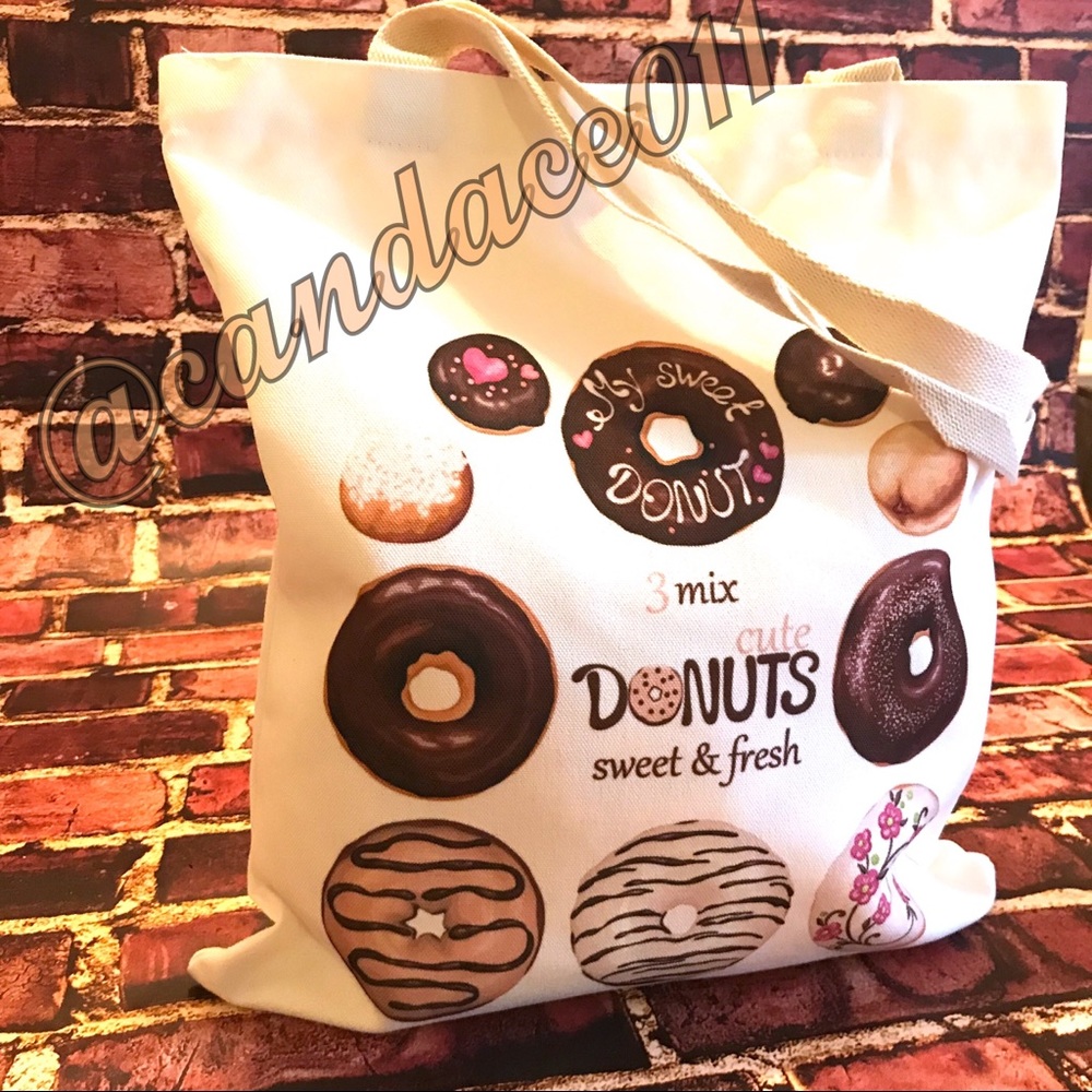 ⭐️Cute Donuts Tote (Brown)